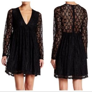 Wild Pearl Black Deep Plunge Lace Dress XS